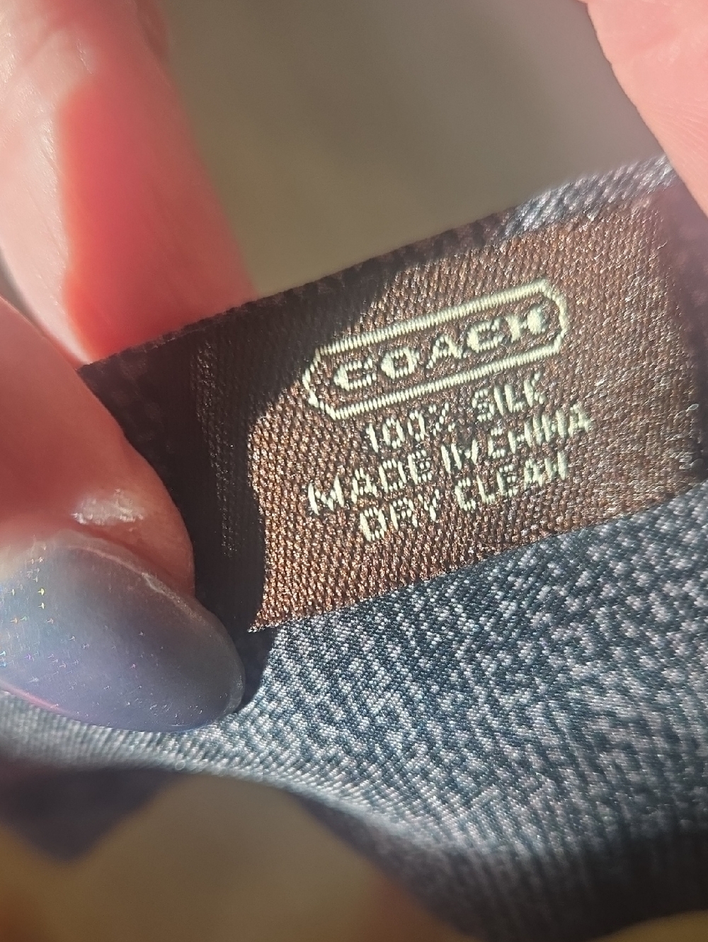 Coach 100% Silk Signature Stylish & Unique Skinny Scarf - Picture 5 of 8